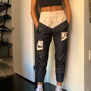 Nike sweatsuit joggers